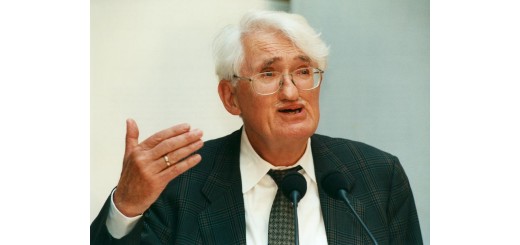 Faraj Sarkohi tweet media