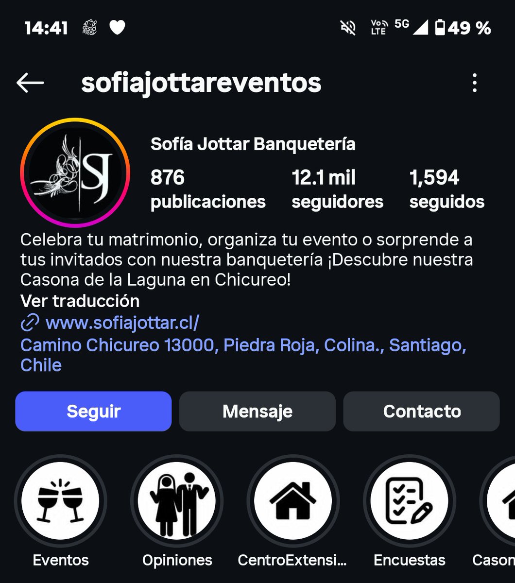 sxlendipity's tweet photo. super austero el cambio de mando: una banqueta de chicureo (seguro de algún familiar) con bar abierto. ah pero ustedes tienen que trabajar más horas, ganar menos, que haya menos gratuidad y disminuirle los impuestos a las empresas. ahí tienen su cagá de gobierno de emergencia https://t.co/DMIwta21mD