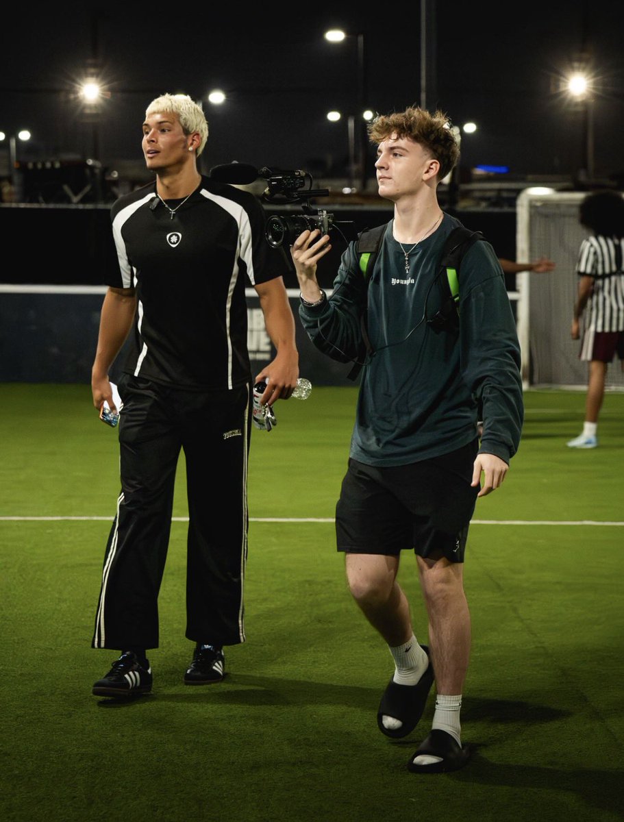 Drew Updates tweet media