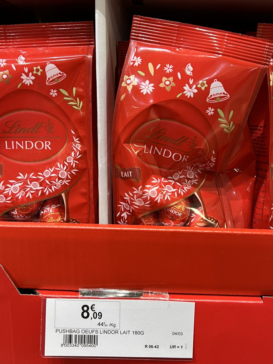 OliverTweete 🦊 tweet media