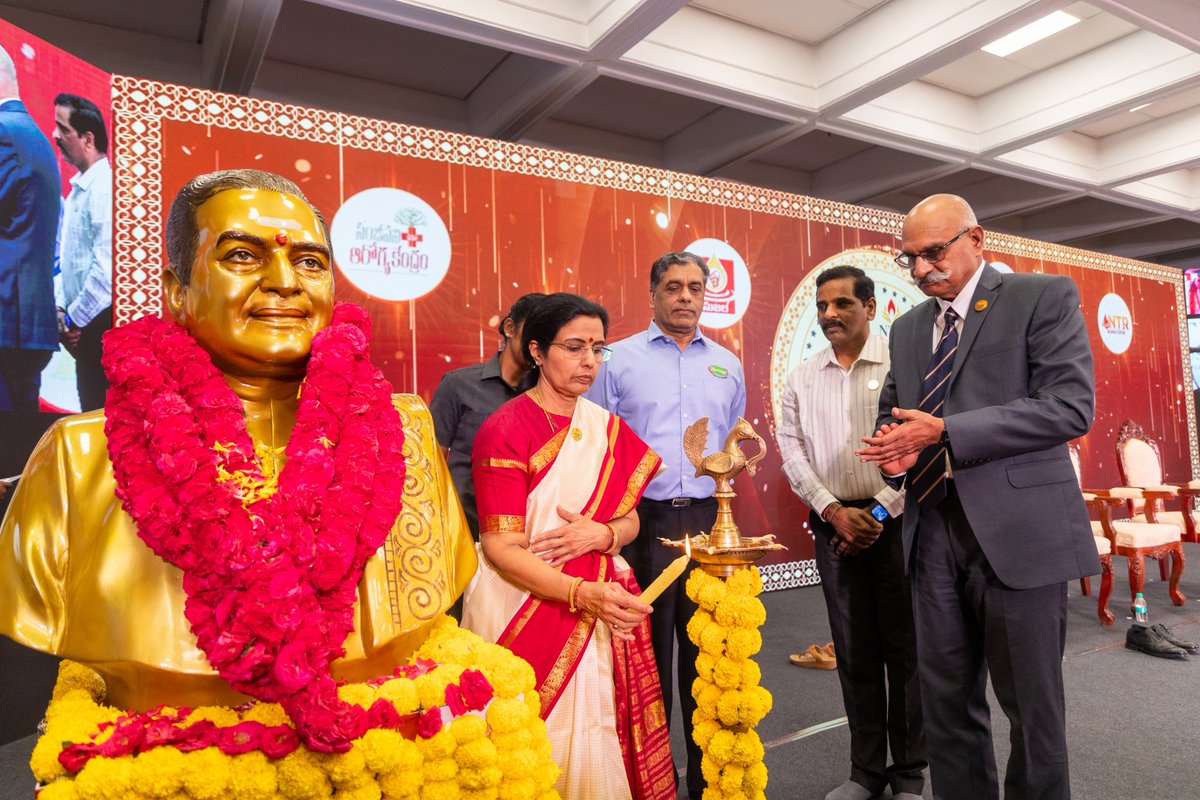 Nara Bhuvaneswari tweet media