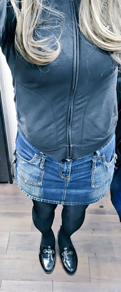 Snowflylin雪霏 tweet media