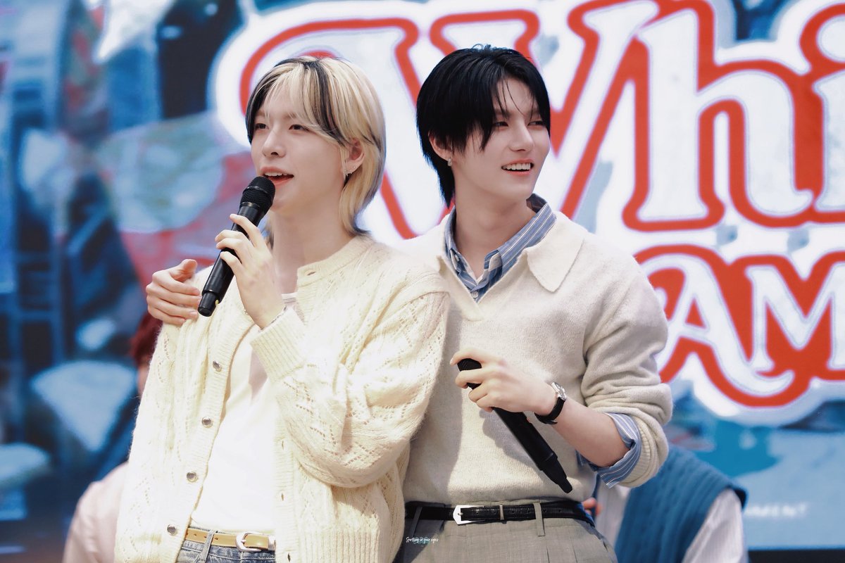 YDQC_'s tweet photo. / 260314 Guangzhou FM

#AMPERSANDONE #앰퍼샌드원
#김승모 #승모 #SEUNGMO
#최지호 #지호 #JIHO https://t.co/M8oh2iXkOT