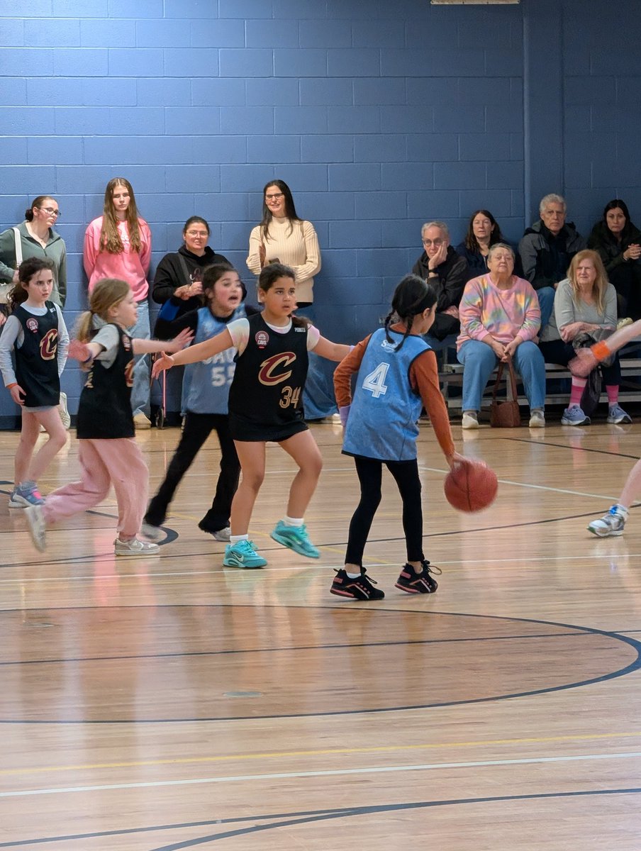 Alex Gray tweet media