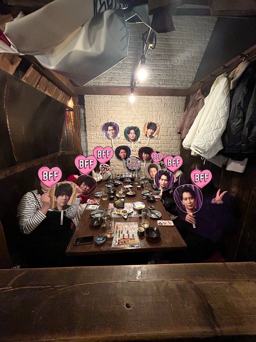 𝙼 𝙾 𝙴 tweet media