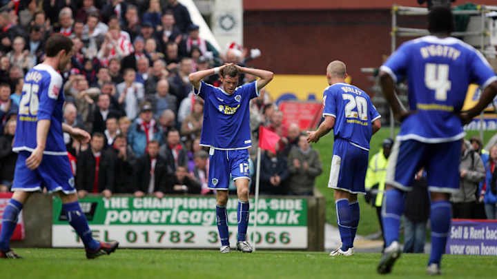 Blue Tinted Glasses tweet media