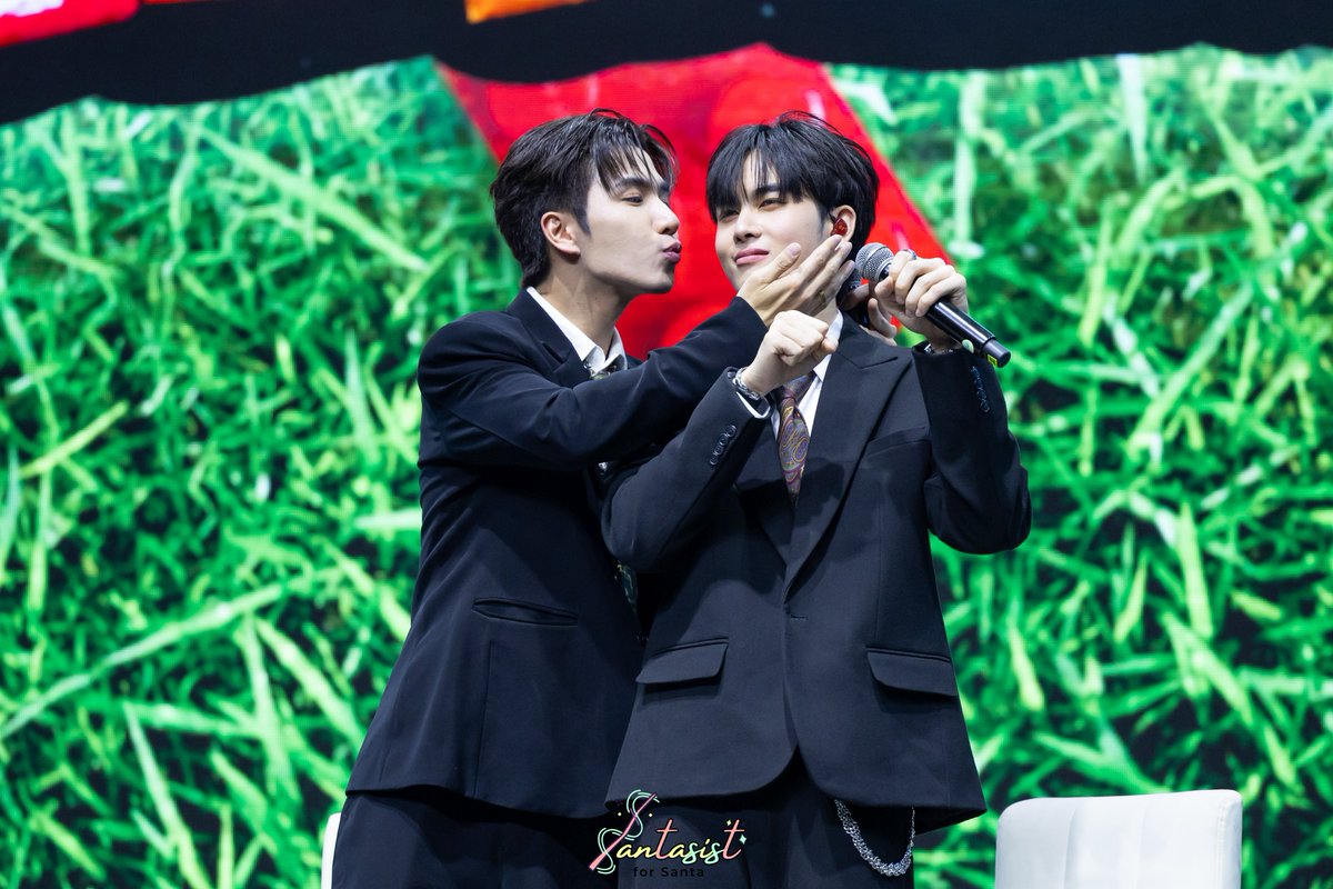 SANTAsist's tweet photo. 260314 #LoveYouTescherSeriesEP1 

พิว่าจุ๊บเหมียวของเพิ้ดต้ามันแป่กๆ 

#PerthSanta #เพิร์ธแซนต้า
#PerthTanapon #santapp 
#twistedlittleSANTAsist https://t.co/6FI8rFAqgW