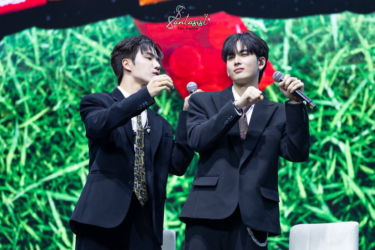 SANTAsist's tweet photo. 260314 #LoveYouTescherSeriesEP1 

พิว่าจุ๊บเหมียวของเพิ้ดต้ามันแป่กๆ 

#PerthSanta #เพิร์ธแซนต้า
#PerthTanapon #santapp 
#twistedlittleSANTAsist https://t.co/6FI8rFAqgW