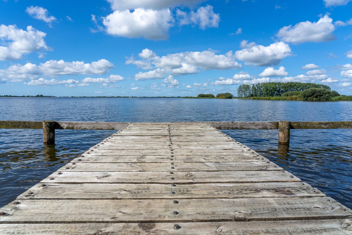 What you do in October determines what you deal with in May. Ice, wind, snow load, and shifting water levels — Northwest Ontario winters test every dock. 

If you own lakefront property, this checklist matters.

Read More: norcoldocks.com/fall-maintenan…