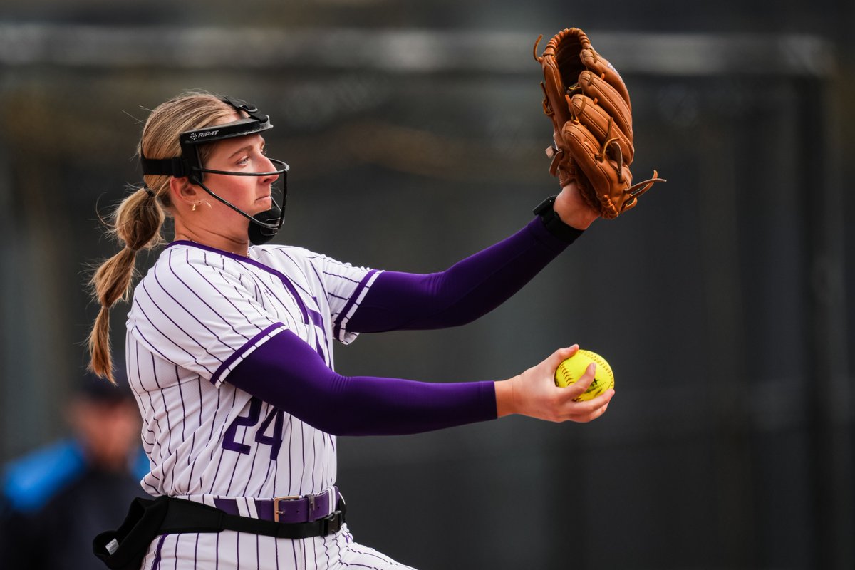 Northwestern Softball tweet media