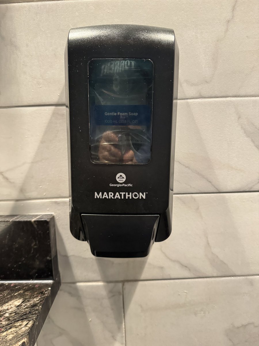 Mitch Alpiner tweet media