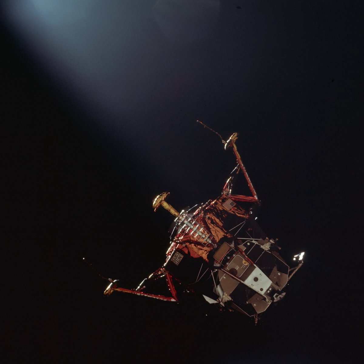 Mike Constantine tweet media