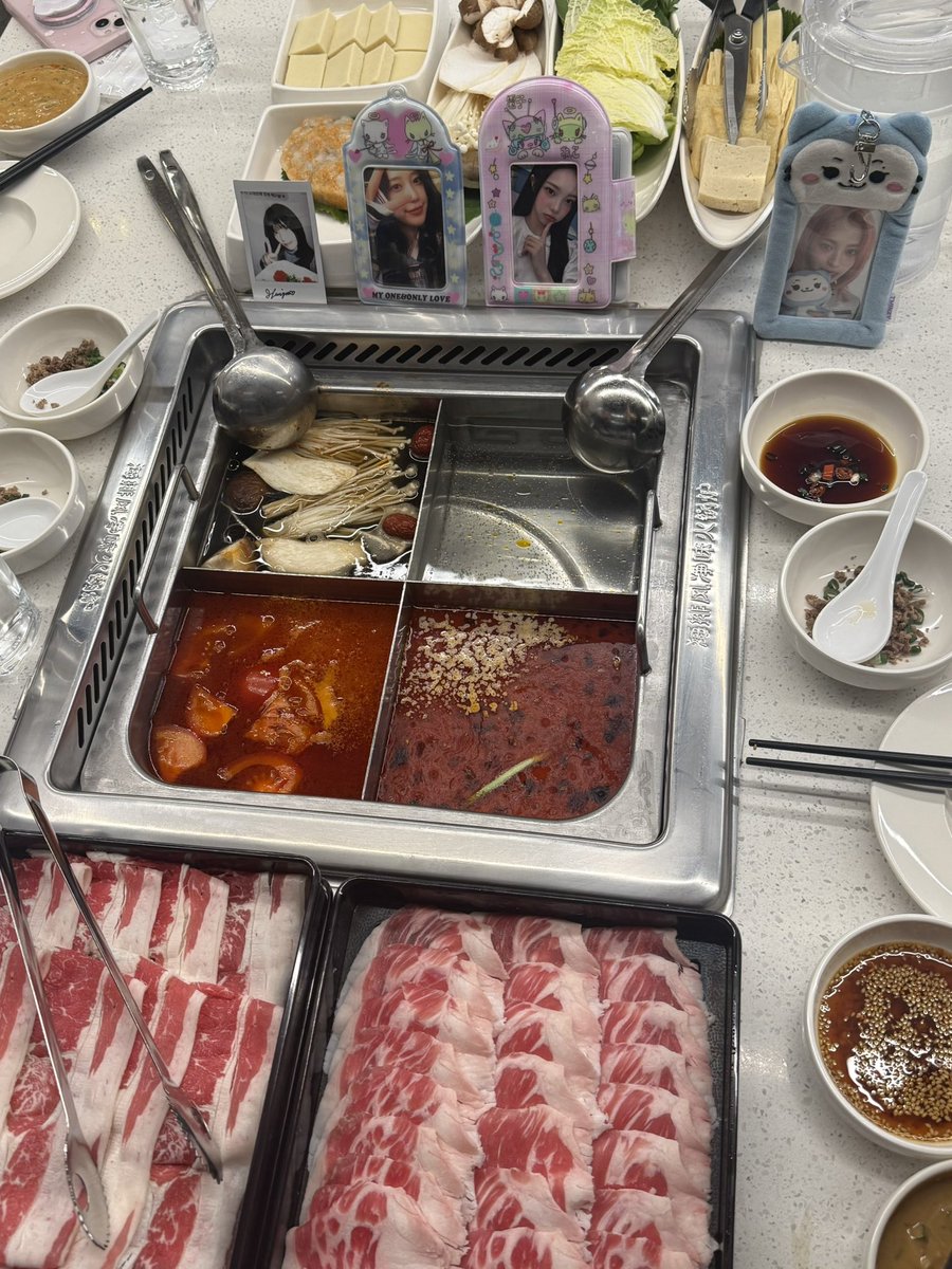 thwjsl2's tweet photo. 잘 키운 트친 두쫀쿠도 주고 하딜도 사주고 좋네요 https://t.co/zE0mMD6Ti0