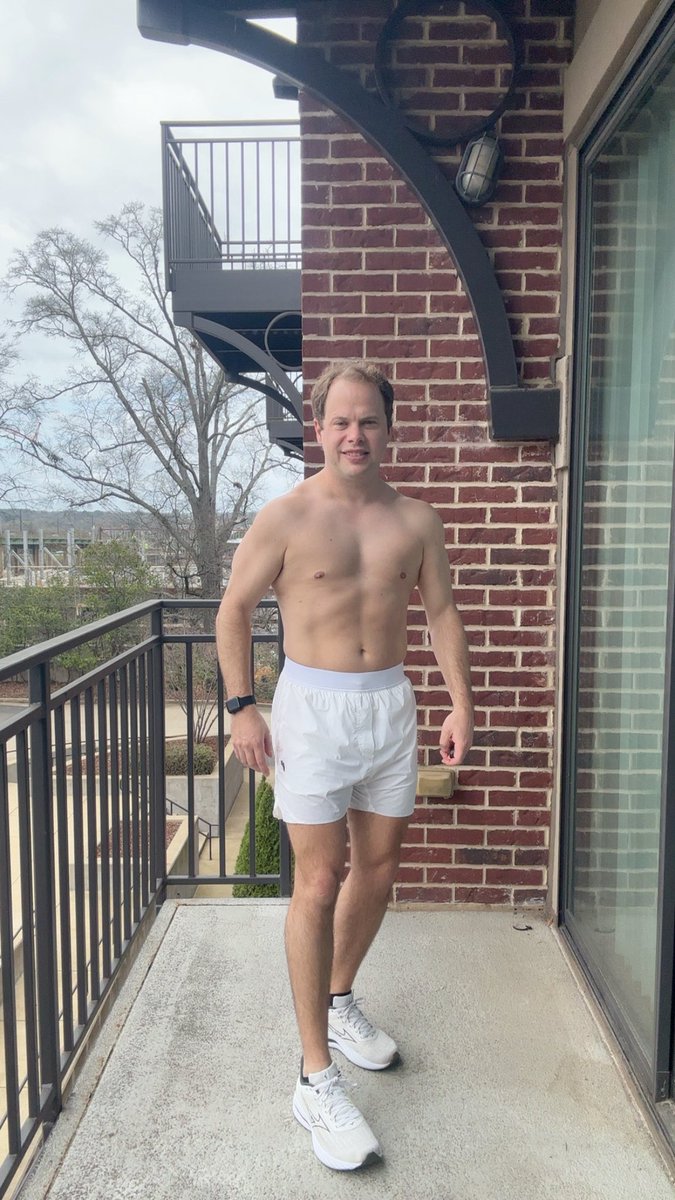jaybjay1938's tweet photo. Good Morning!☀️
#weekend #mid30s #Spring2026 #fitness https://t.co/cklTIuHWKP