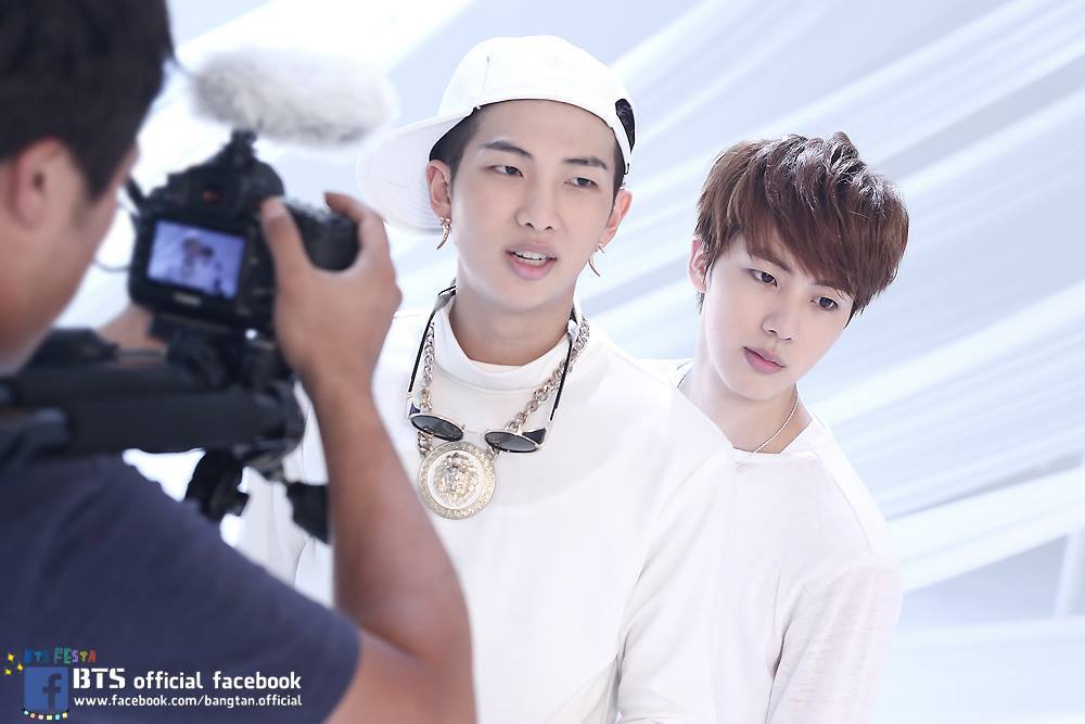 hourly oldies bts tweet media