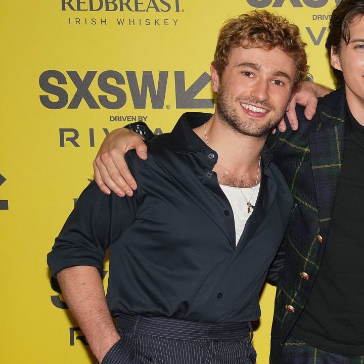 Gabriel LaBelle Updates tweet media