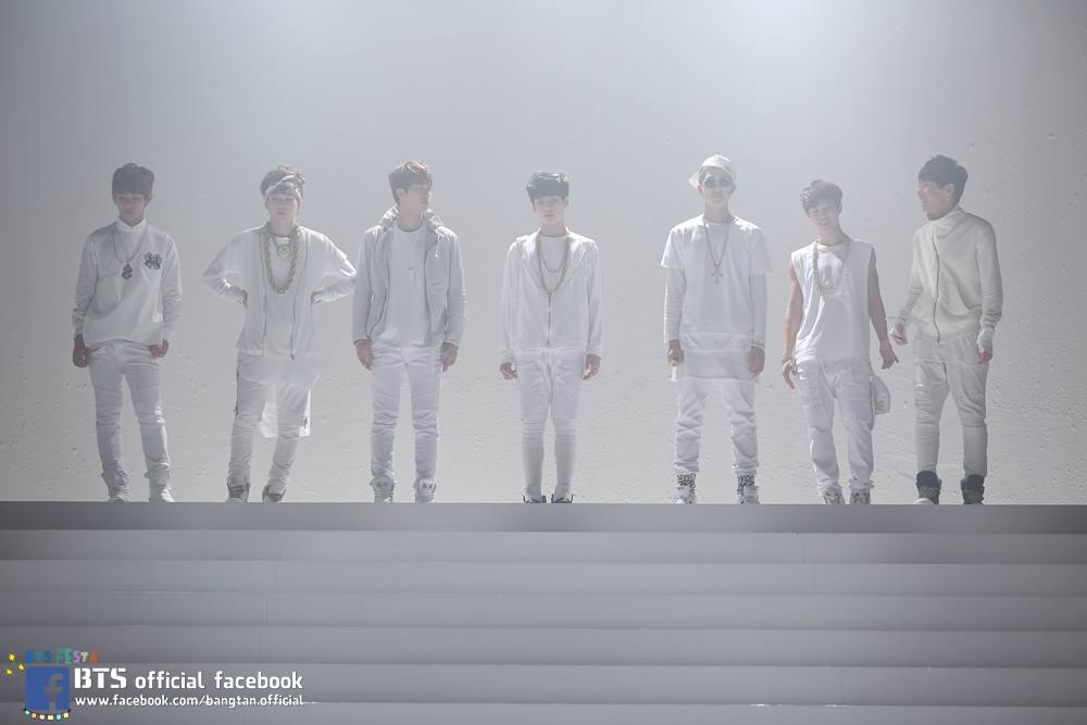 hourly oldies bts tweet media