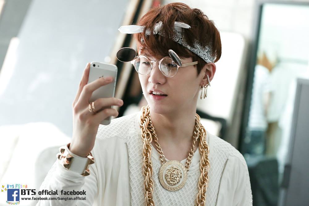 hourly oldies bts tweet media