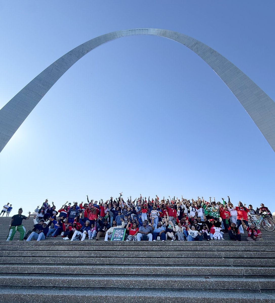 StLouisAmerican's tweet image. Happy 314 Day, STL! 👑 From the Lou to the world, we on a mission to let 'em know who we are. We're from the Lou and we're proud! Throw your Ls up! ⚜️

 📸 Taylor Marrie | St. Louis American

#stlamerican #stlnews #stlouis #314Day #STL #LoveSTL