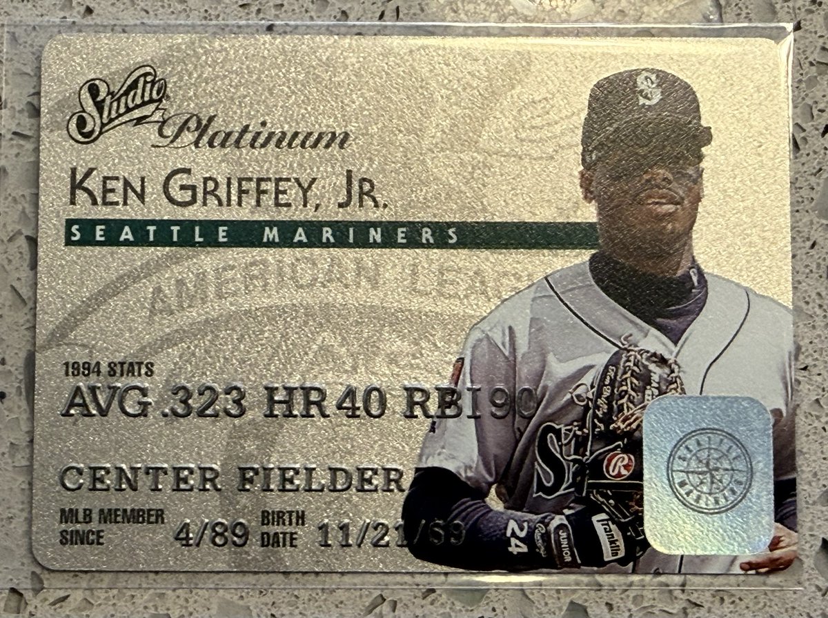 Mike’s Retro Trading Cards tweet media