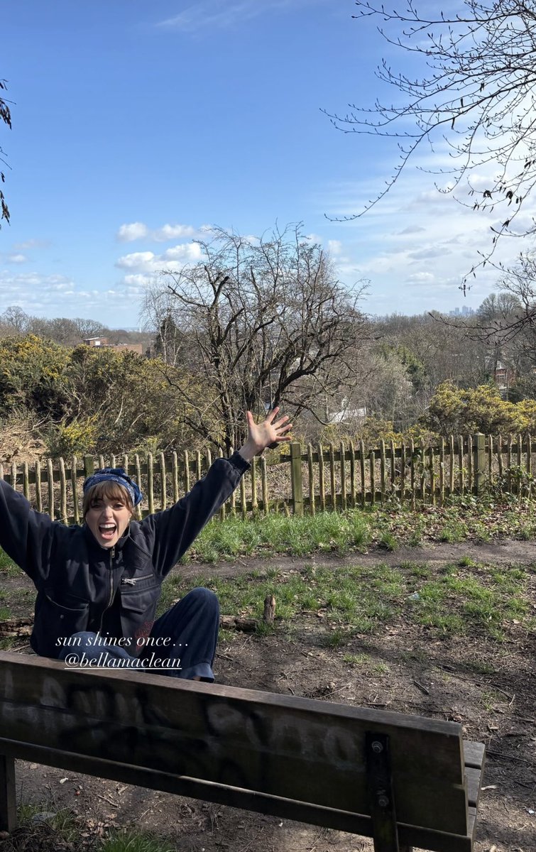 📸 | New photo of Bella via Catriona Chandler’s insta story!