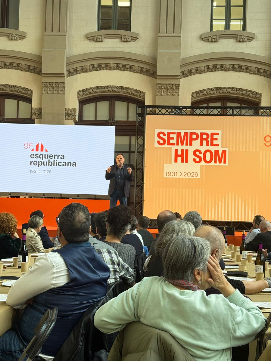 Laura Pi tweet media