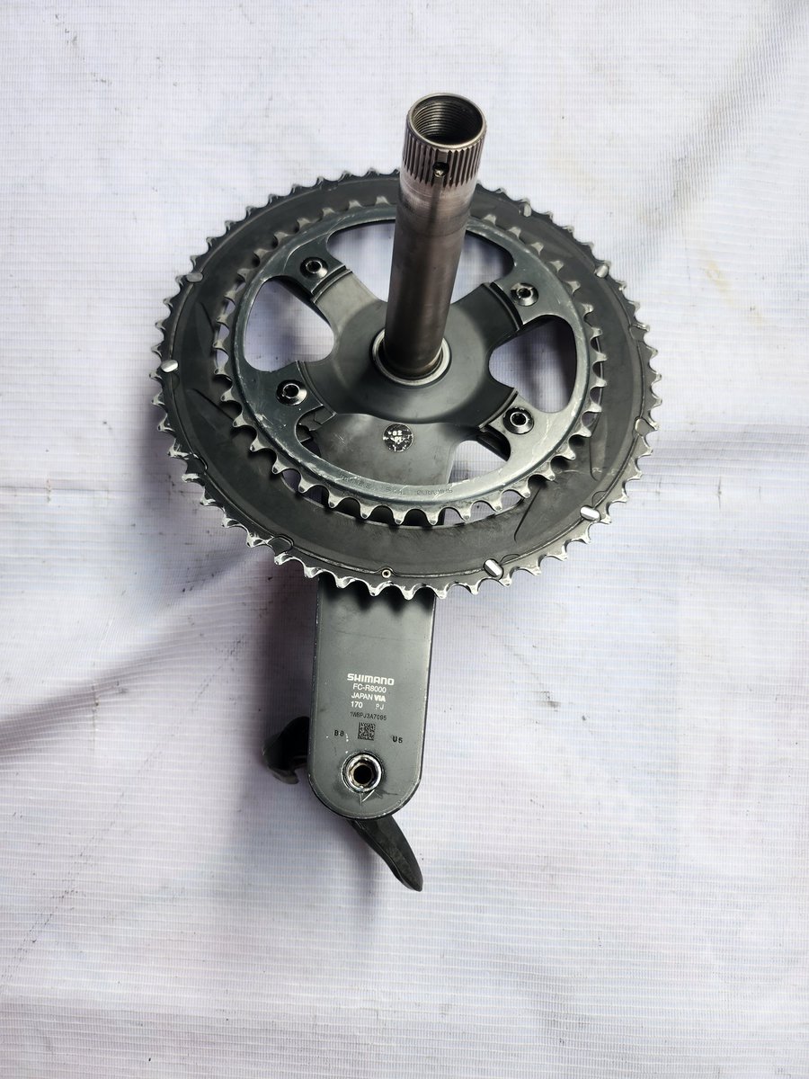 Islan Hata tweet media