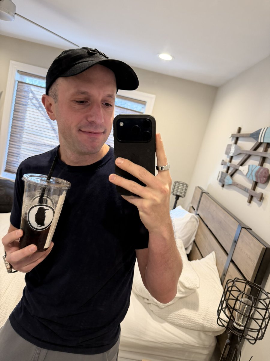 Brian Jacobson tweet media