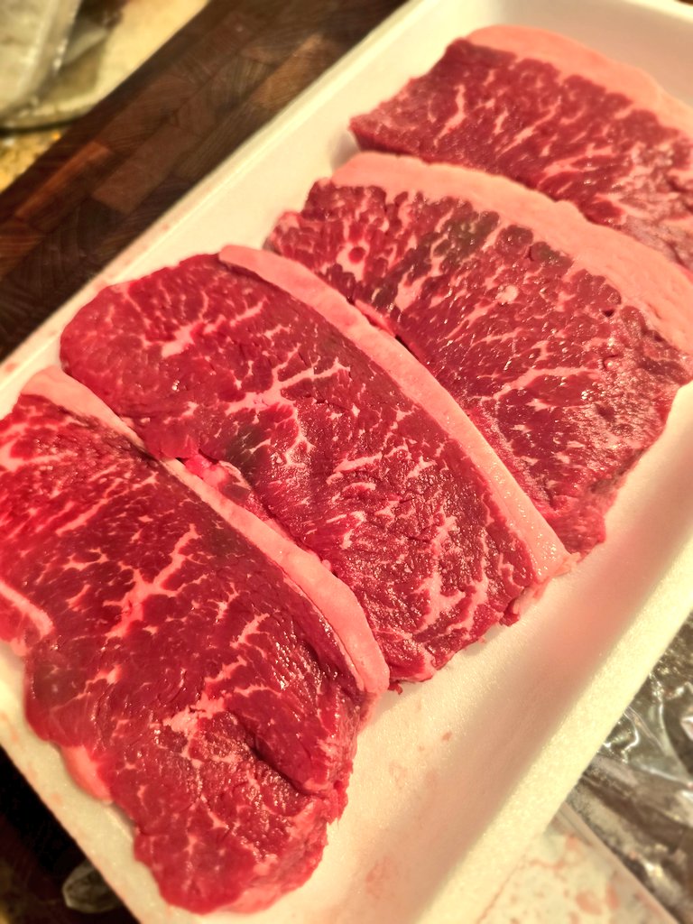 strallweat tweet media