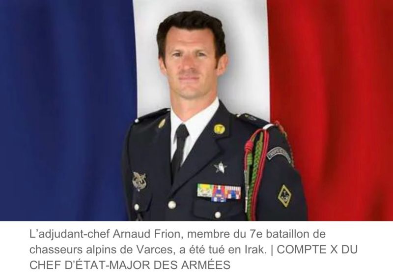 CerfiaFR's tweet photo. 🇫🇷🇺🇸 FLASH | Le militaire français Arnaud Frion, TUÉ en Irak dans une attaque de drone, avait participé en 2017 au SAUVETAGE et à l’évacuation de forces spéciales américaines prises dans l’embuscade meurtrière de Tongo Tongo (Niger), qui avait fait 4 morts et 2 blessés côté américain.