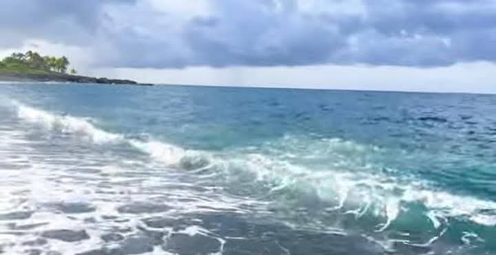 NoaRaul5387's tweet photo. Playas únicas para el disfrute de nuestros clientes. #baracoa #Turismo  #Guantánamo #SolYMar https://t.co/hdRMS2qUbX