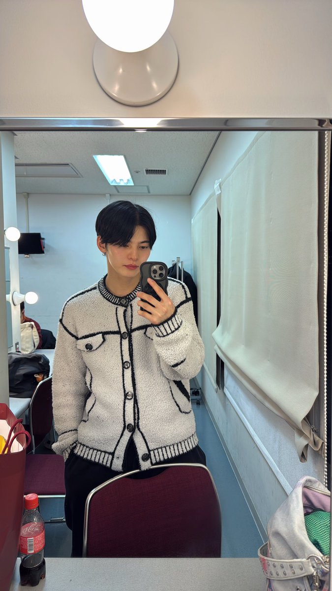 fmy_0821's tweet photo. ~w-inds. 25th Anniversary Best Single LIVE TOUR 2026 “GOLDEN SINGLES”~

本日パシフィコ横浜にてツアー開幕🎉

そんな本日
デビュー25周年の特別な日に、
この歴史あるステージにダンサーとして立たせていただいている事がとても光栄で誇りに思います!!

改めまして w-inds.さん
25周年おめでとうございます㊗️👏✨
⁡
そしてツアー最後まで頑張ります🔥
⁡
#w_inds25thAnniversary
#w_inds25th_GOLDENSINGLES⁡