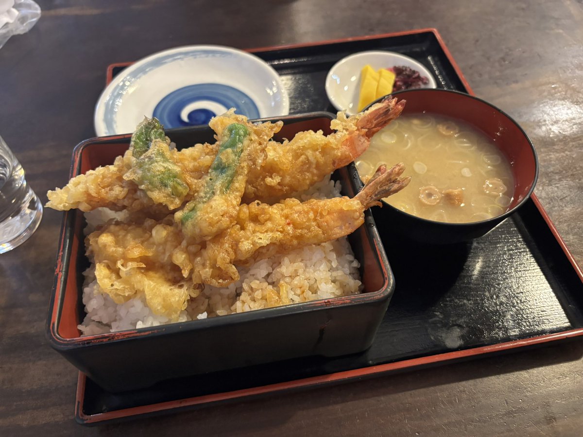 Mg Lightsの踊る女帝 ヨコナ tweet media