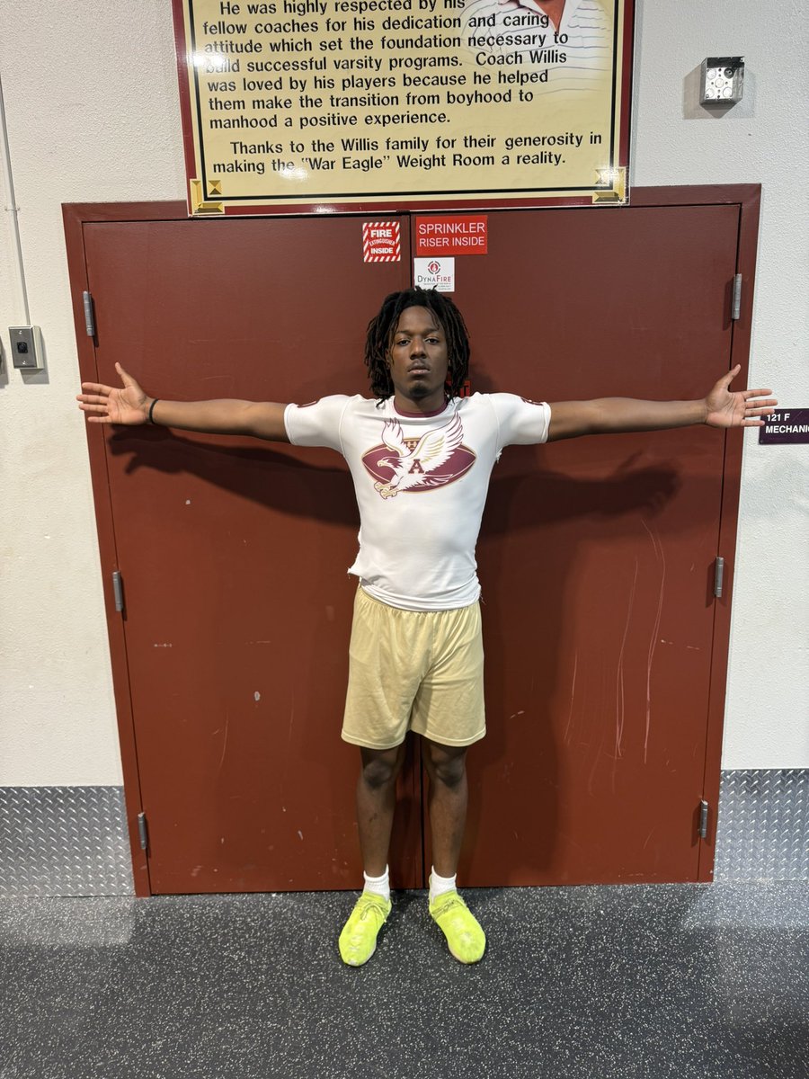 Logan Hallock tweet media