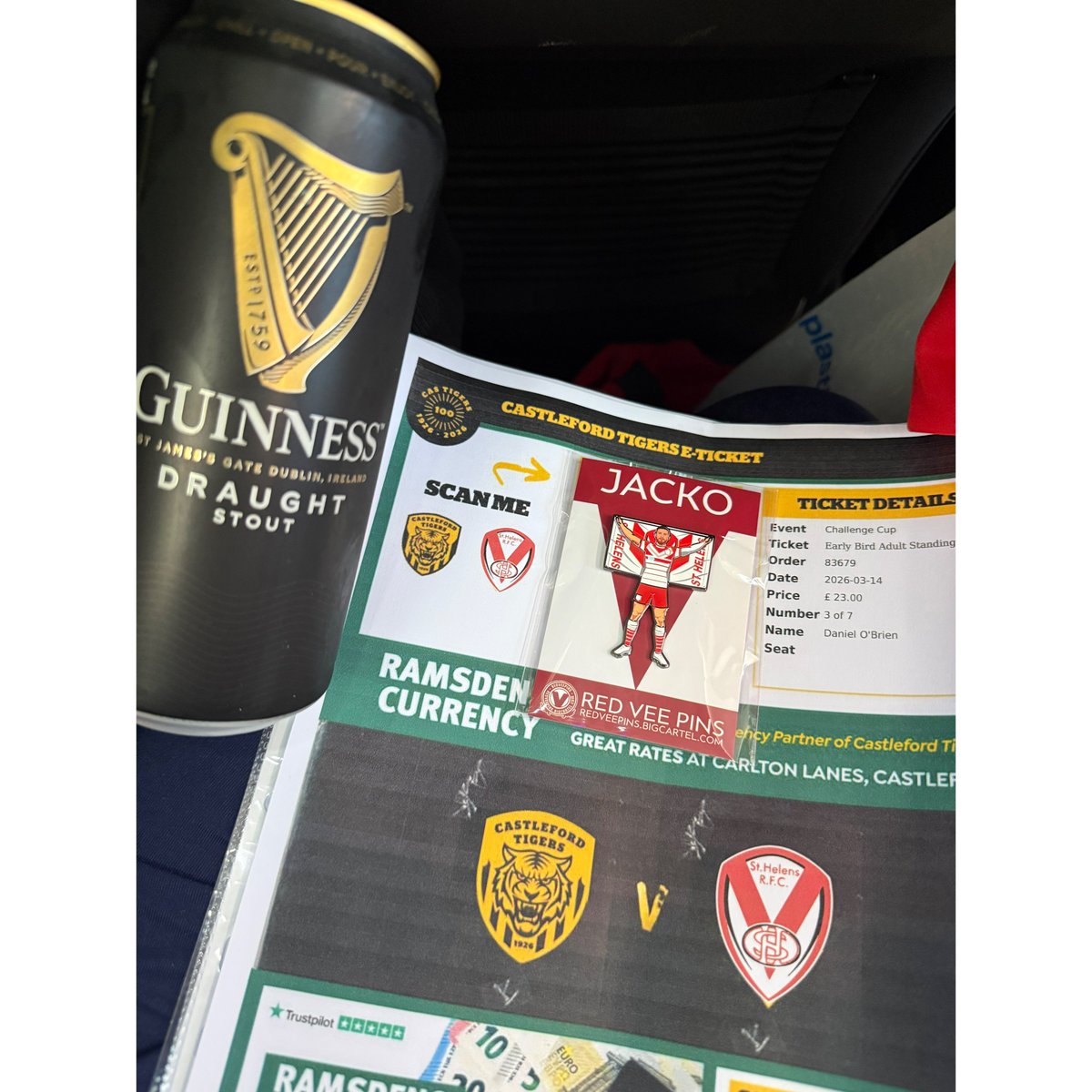 Red Vee Pins tweet media