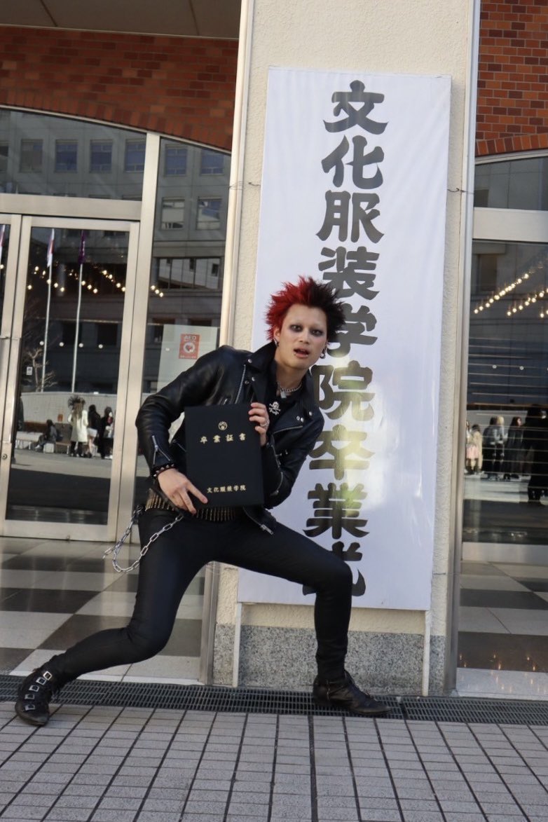 鎌形カヅキ tweet media