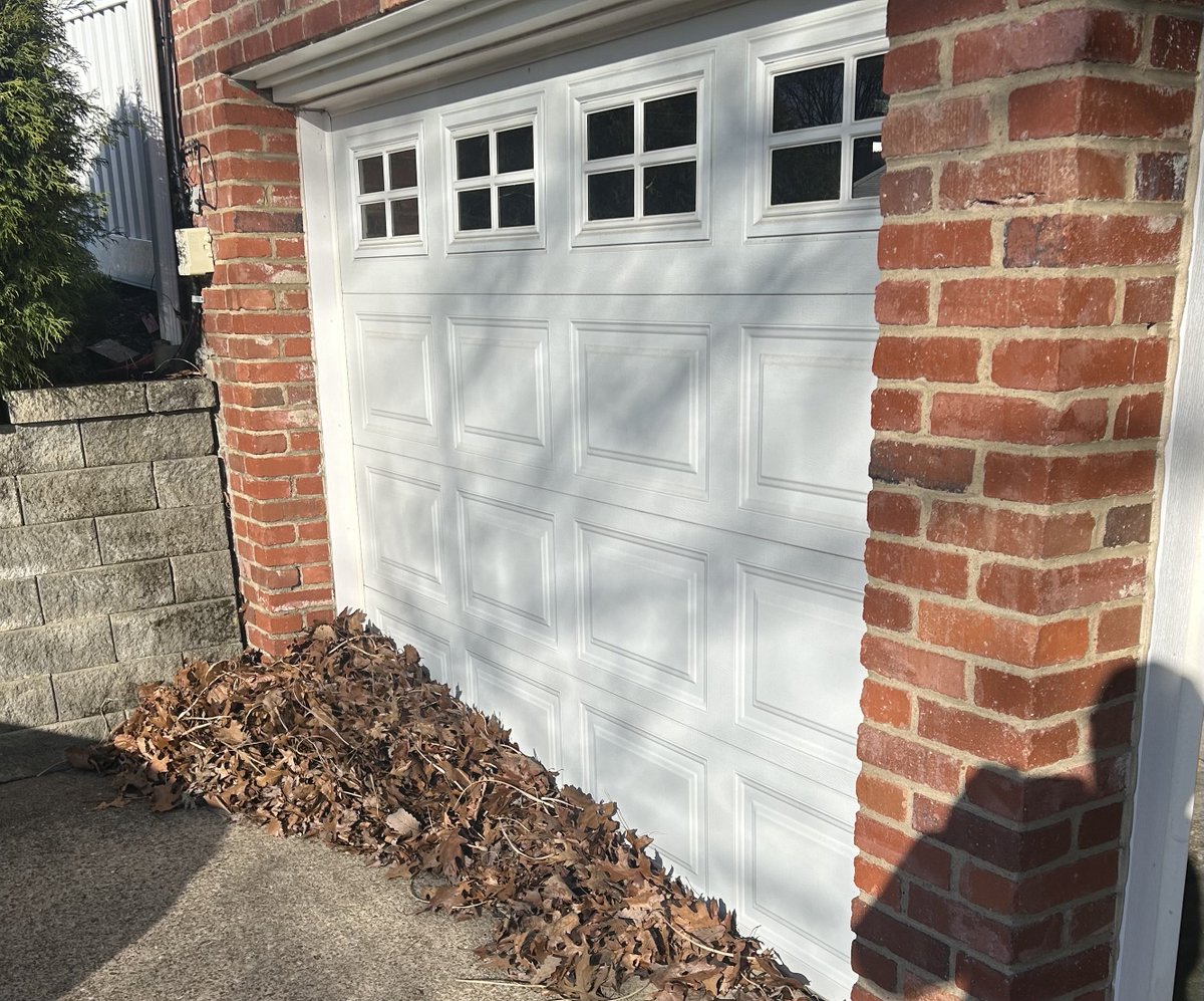 Mike White tweet media