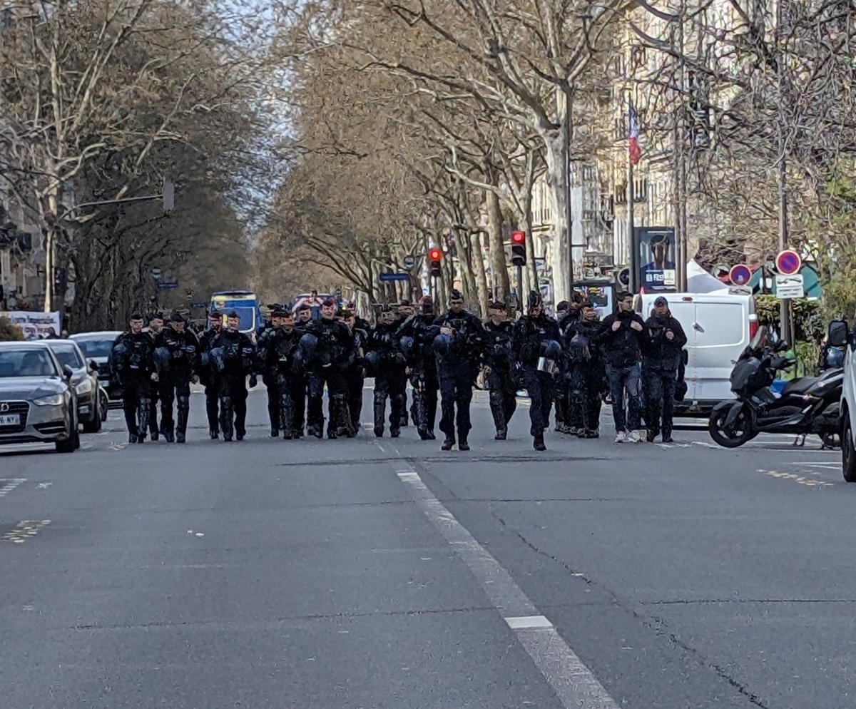 Char𓂆es 🇨🇳🌶️ tweet media