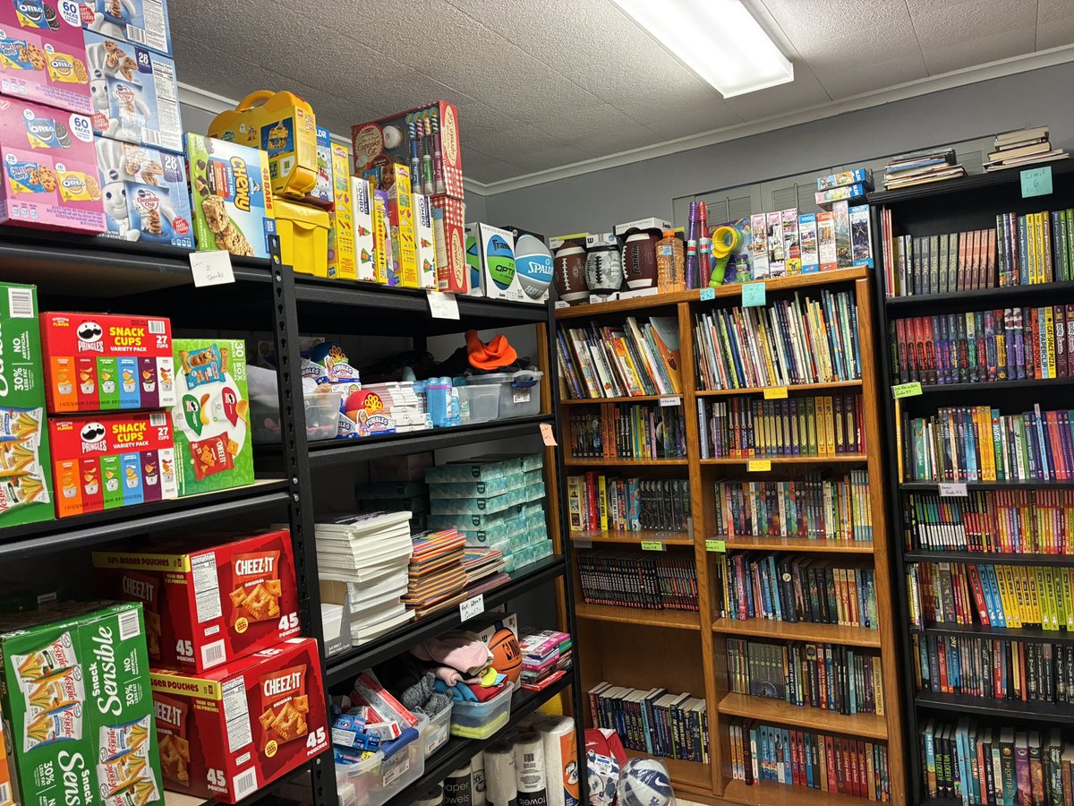 Greg Poole tweet media