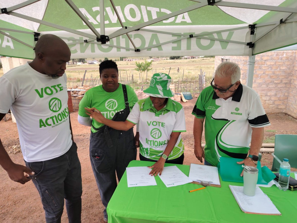 TshwaneActionsa's tweet photo. 💚BRONKHORSTSPRUIT💚 SA must be a country where people’s potential to thrive is determined by their ingenuity and hard work, regardless of the colour of their skin. Yet we can't ignore that race remains a primary determinant of the future prospects of many SAns. #letsfixSA https://t.co/3LF6nwHs15