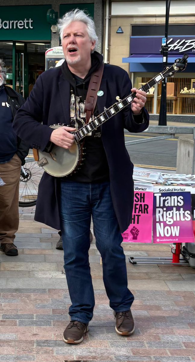 Russ Chandler tweet media