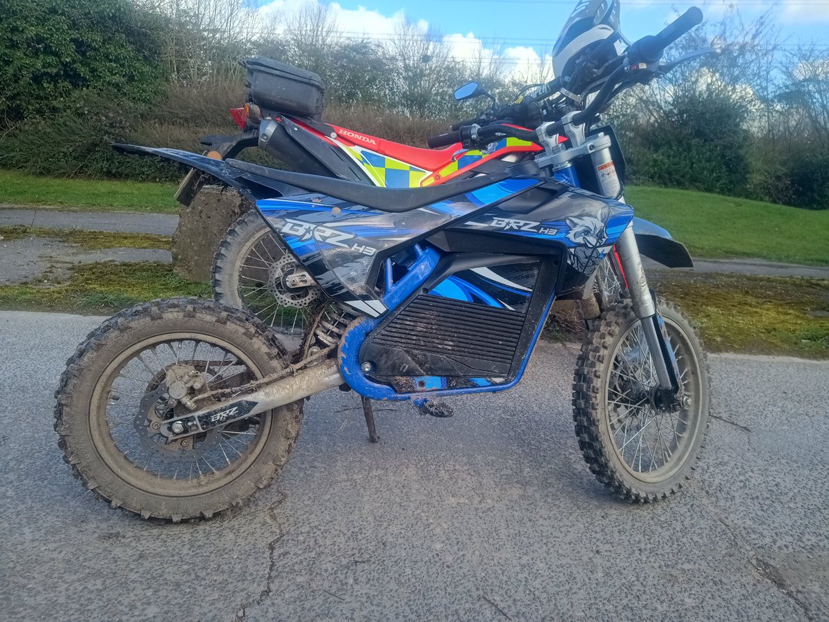 @Wakefield Bike Cops tweet media