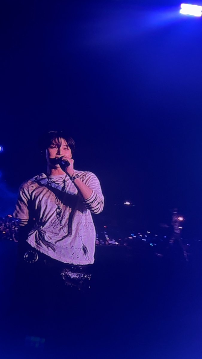 ibrow24's tweet photo. As someone who has never heard ENHYPEN perform this is the one who stood out to me. His singing is really good and he has this natural aegyo that I found refreshing in the type of group ENHYPEN are. https://t.co/lagRxDdWLK