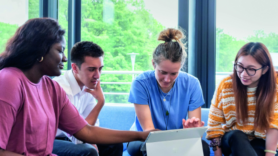 Gradcracker tweet media