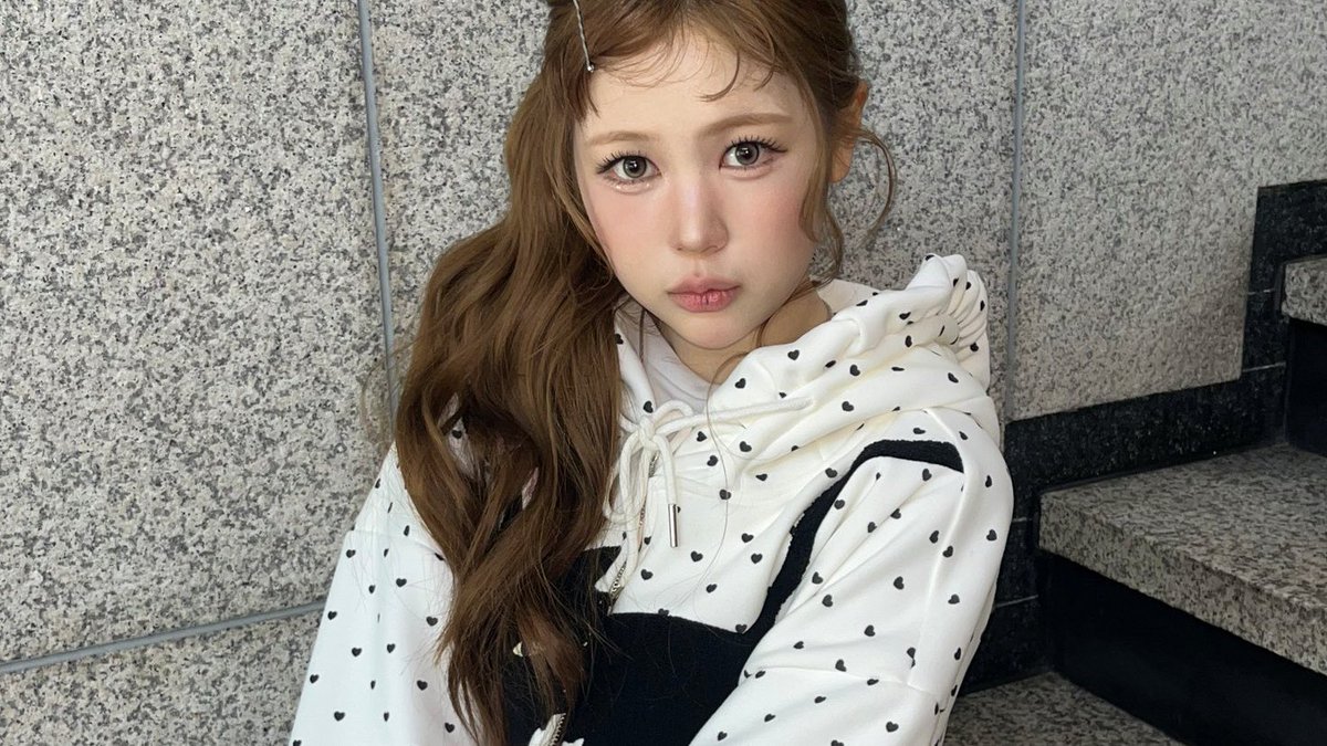 ᨳິ ݂ ֯ ˖ tweet media