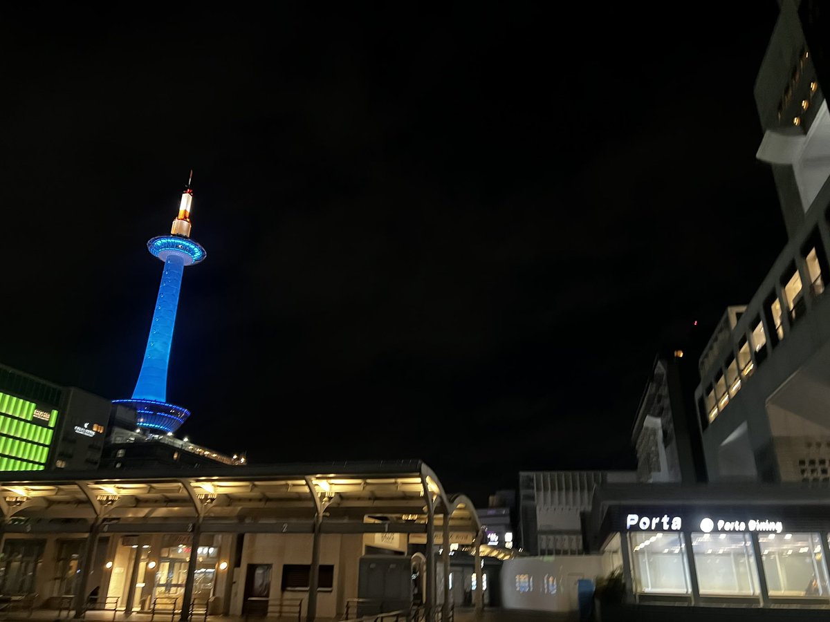 かきすけ tweet media