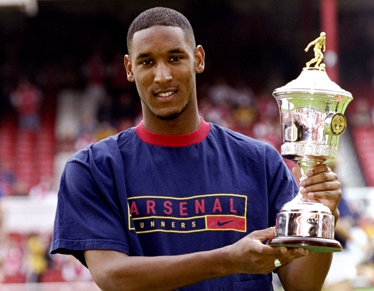 𝖍𝖊𝖓𝖙𝖊 tweet media