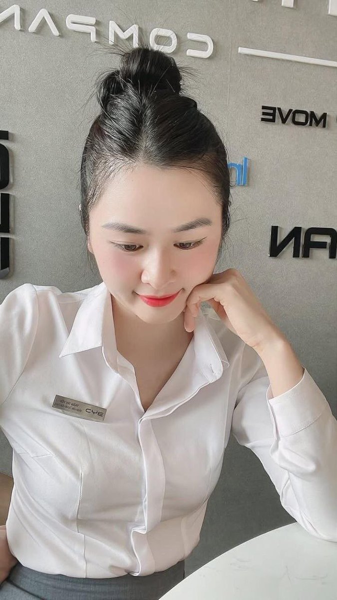thảo vân tweet media
