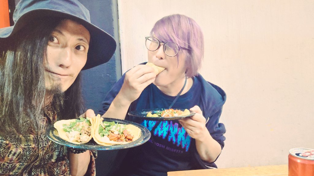 一@HEXVOID tweet media