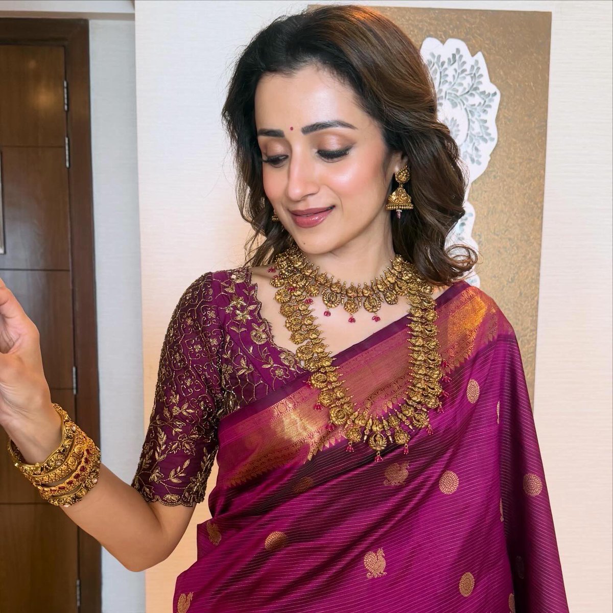 trishaoffl's tweet photo. Latest 📸 

@trishtrashers 💖
#Trisha #Trishakrishnan https://t.co/Czgd9YDLIs